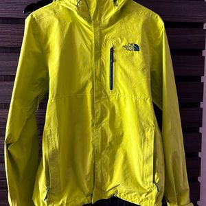 Men’s The North Face “Hy-vent” rain jacket